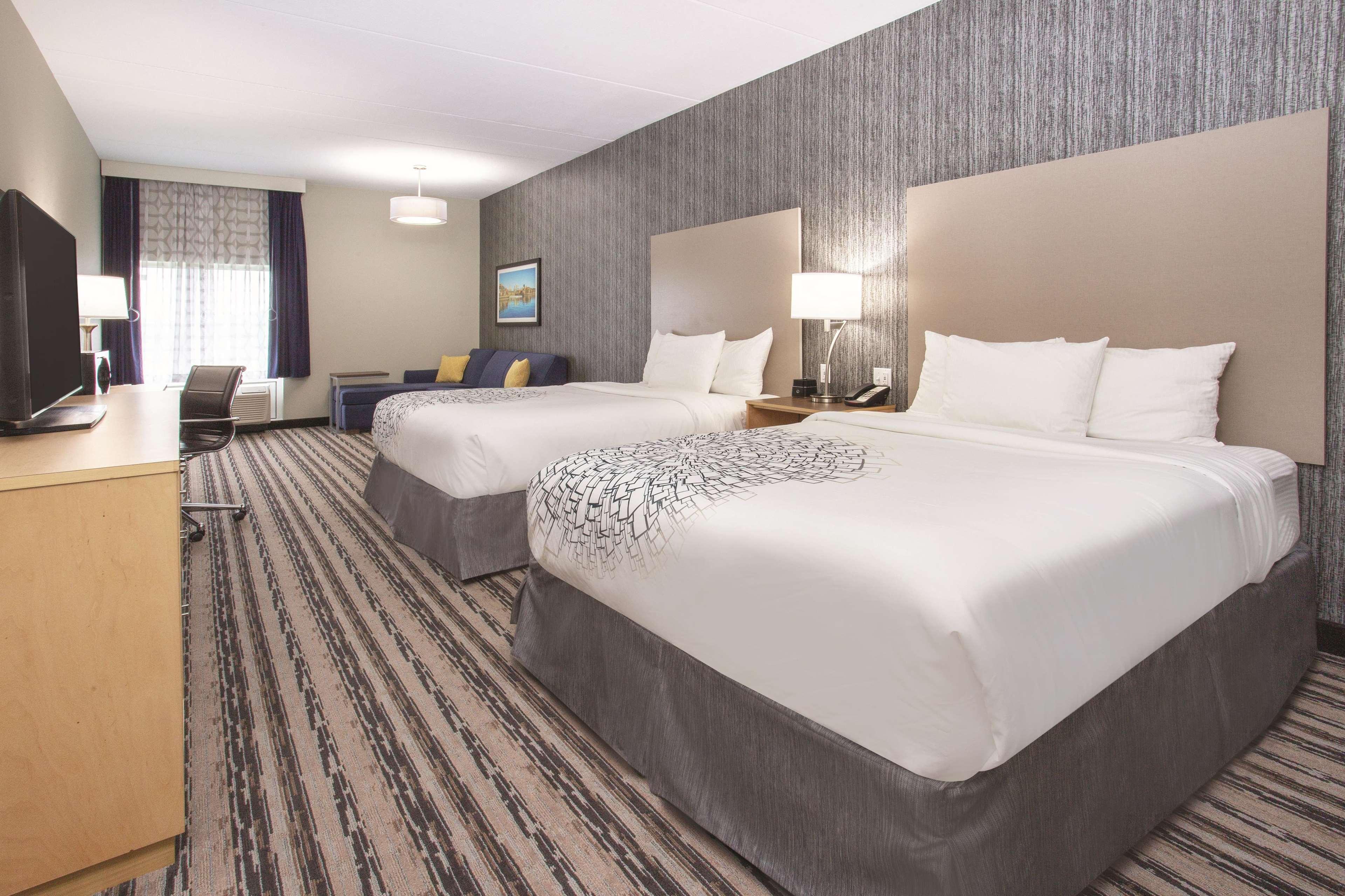 Hotel La Quinta By Wyndham Buffalo 3*
