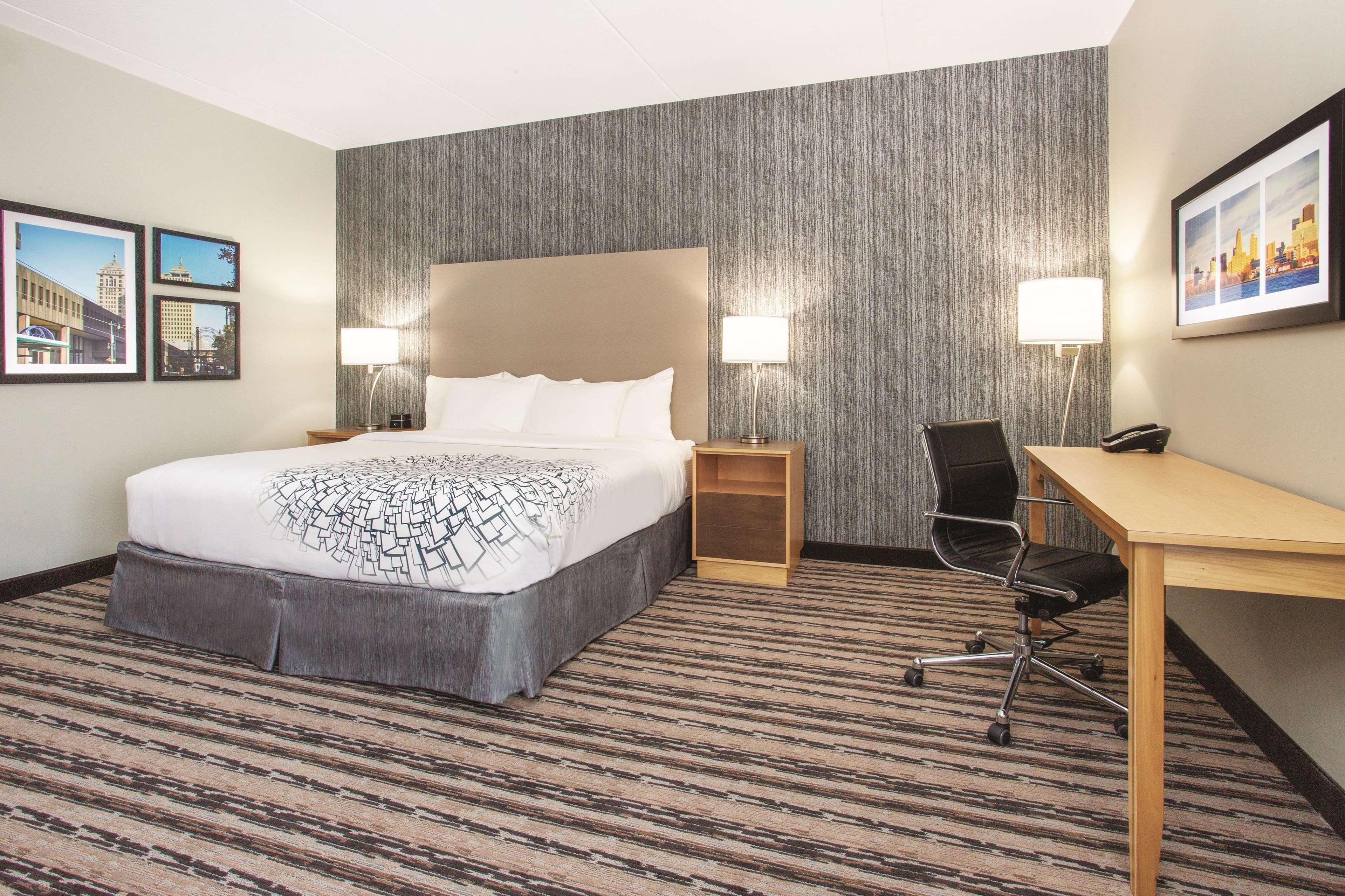 La Quinta By Wyndham Buffalo