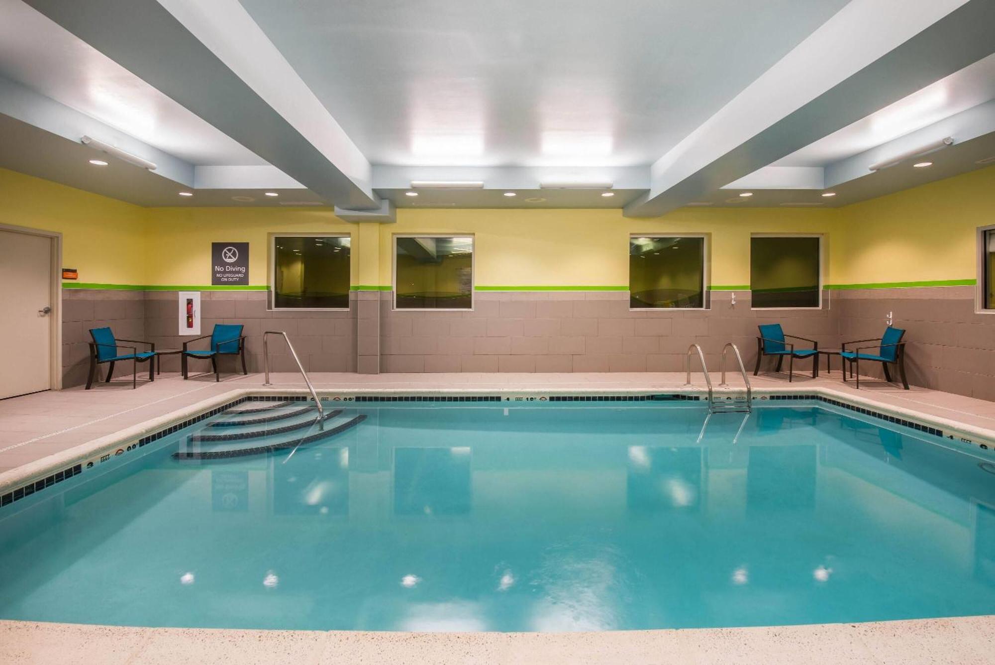 La Quinta By Wyndham Buffalo Hotel 3*