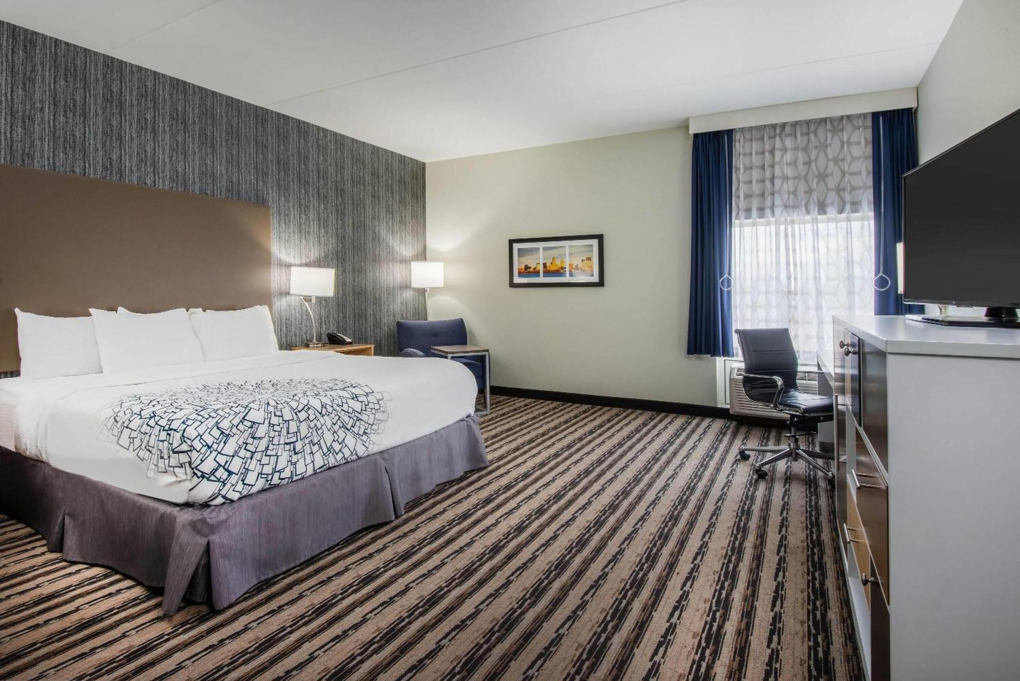 La Quinta By Wyndham Buffalo