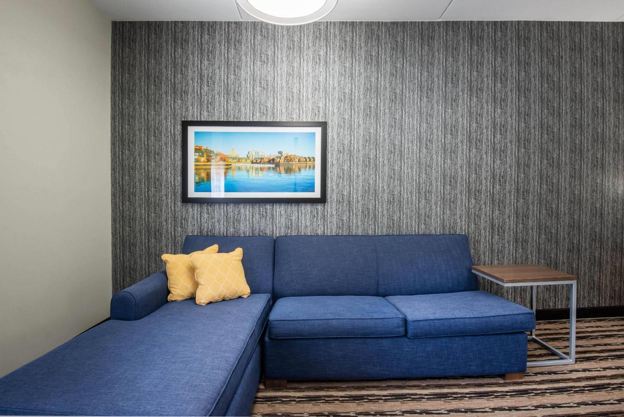 La Quinta By Wyndham Buffalo 3*